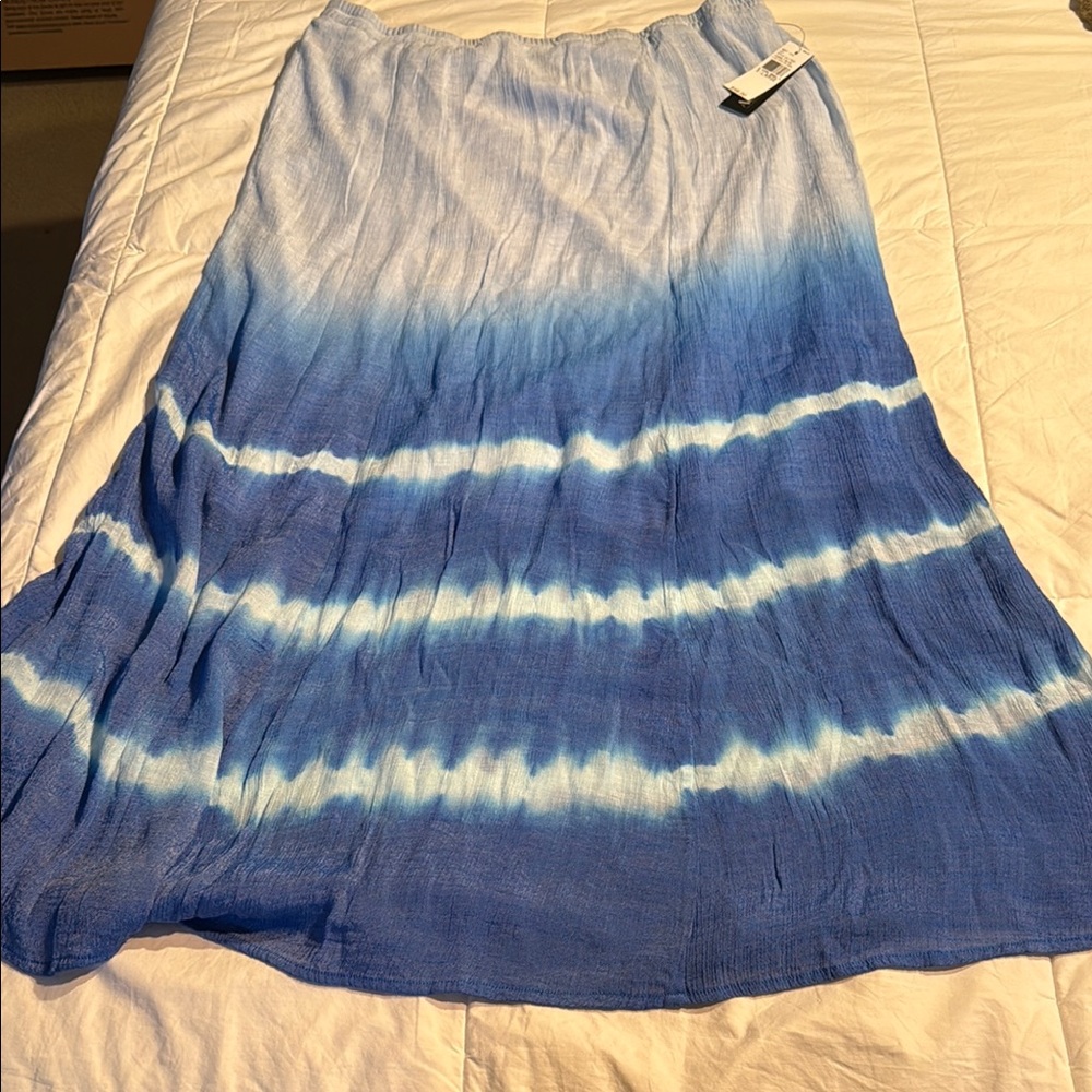 Gorgeous Blue Tie-Dye Maxi Skirt